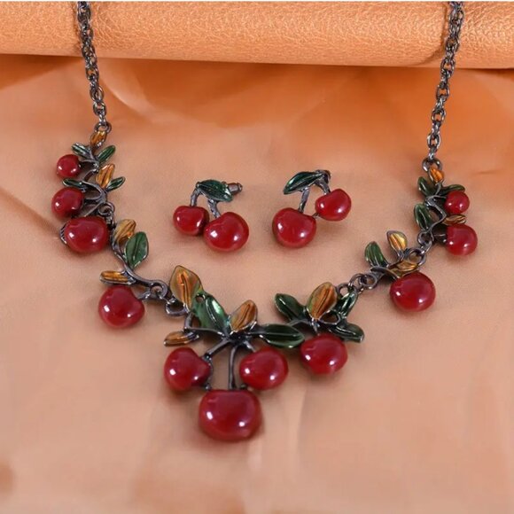 Vintage Retro Style Red Cherry Necklace & Earrings Set Cute Fruit Charm Chain - Picture 5 of 6